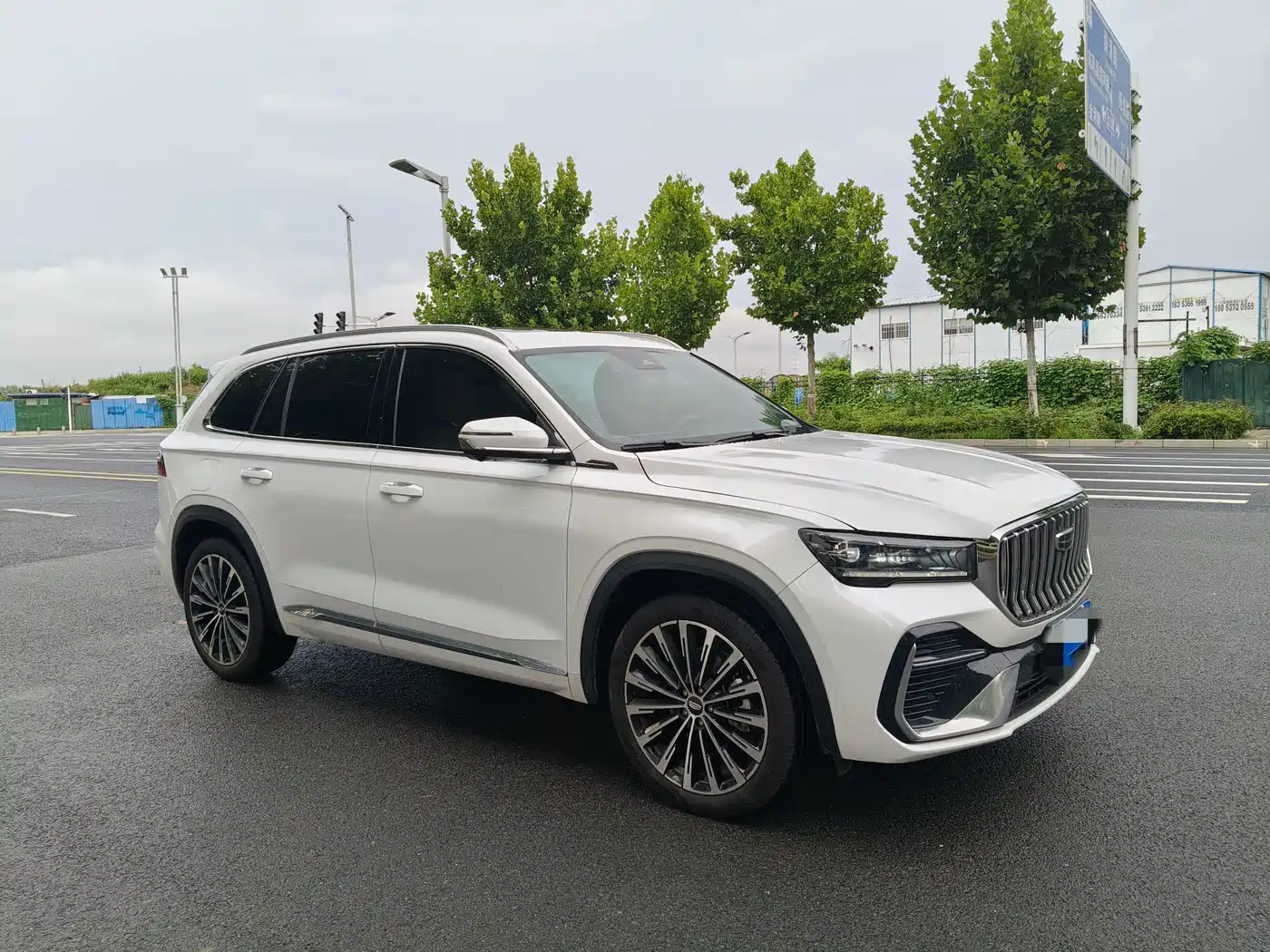  Xingyue L