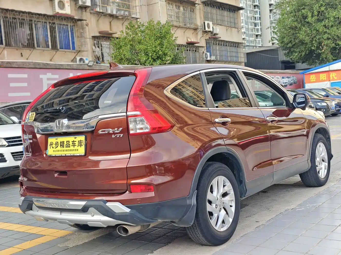 Фото 18 - Honda CR-V