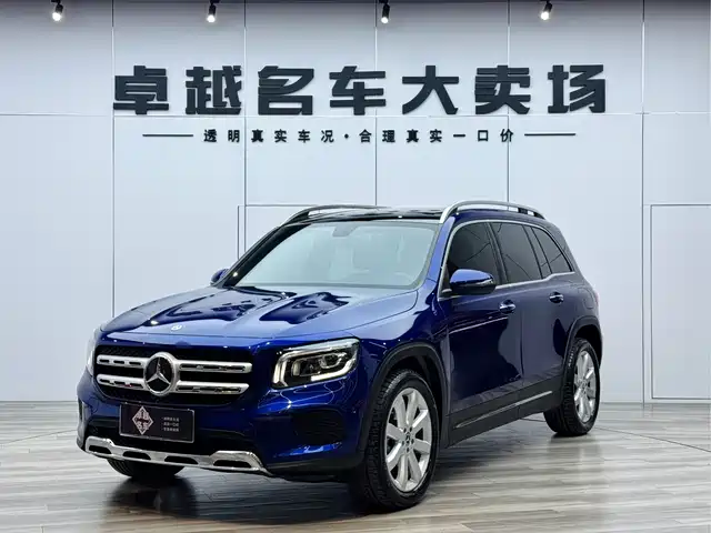 MERCEDES-BENZ GLB
