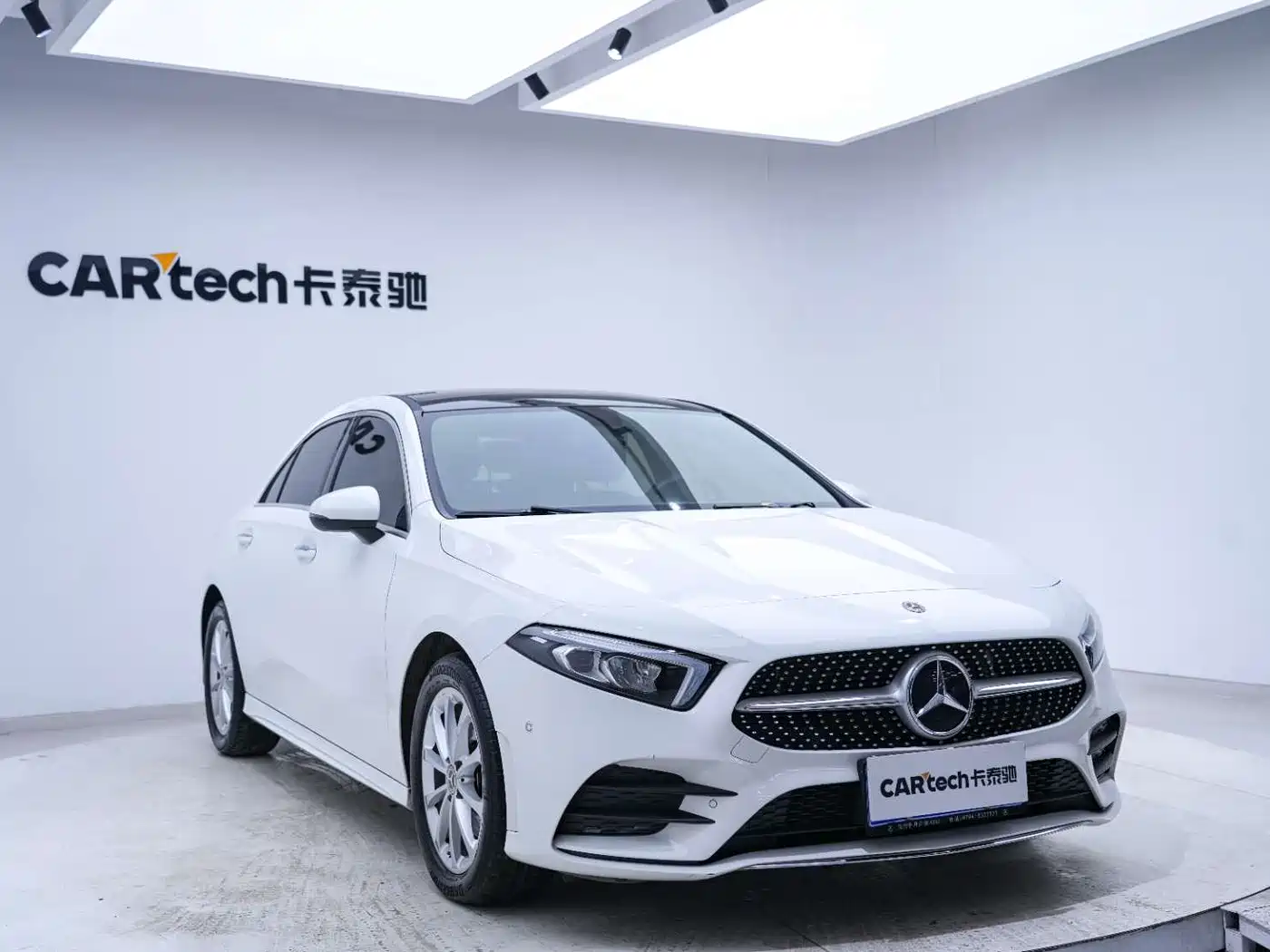 Mercedes-Benz A-Class 2021 A 200 L Sport Sedan Fashion Edition фото 7