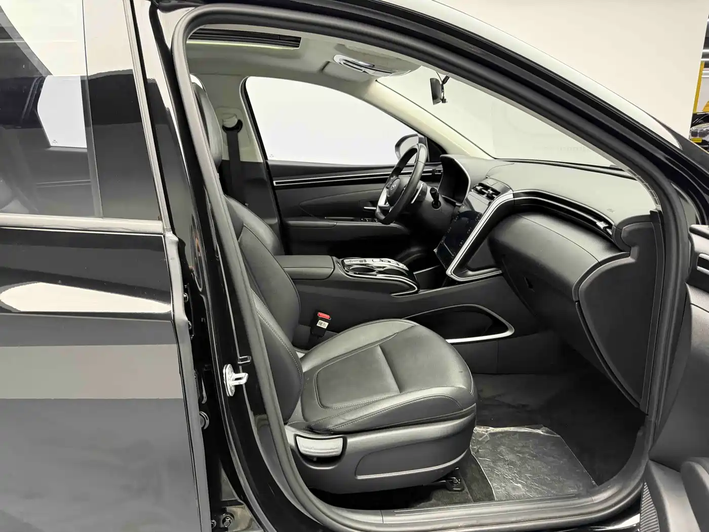 Hyundai Tucson 2023 Tucson L 1.5T Automatic 2WD GLX Elite Edition фото 4
