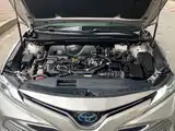 Фото 14 - Toyota Camry