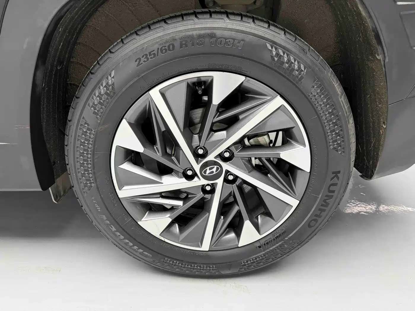Hyundai Tucson 2023 Tucson L 1.5T Automatic 2WD GLX Elite Edition фото 18
