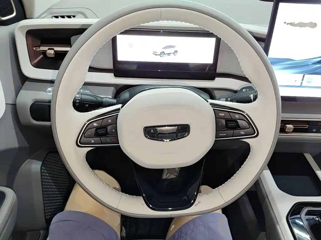 Geely ICON 2025 2026 Chocolate 1.5TD Pure Edition