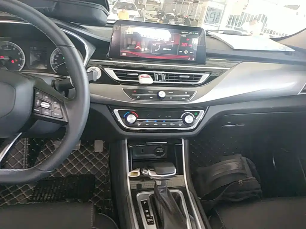 Changan Ruicheng CC 2021 2021 Blue Whale Edition 1.5T DCT Luxury