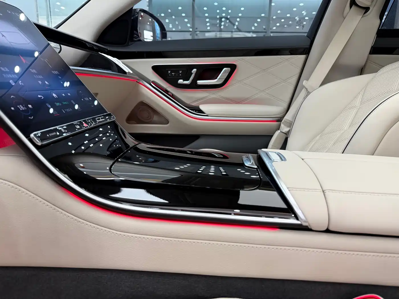 Mercedes-Benz Maybach S-Class 2024 Facelift S 480 4MATIC фото 18