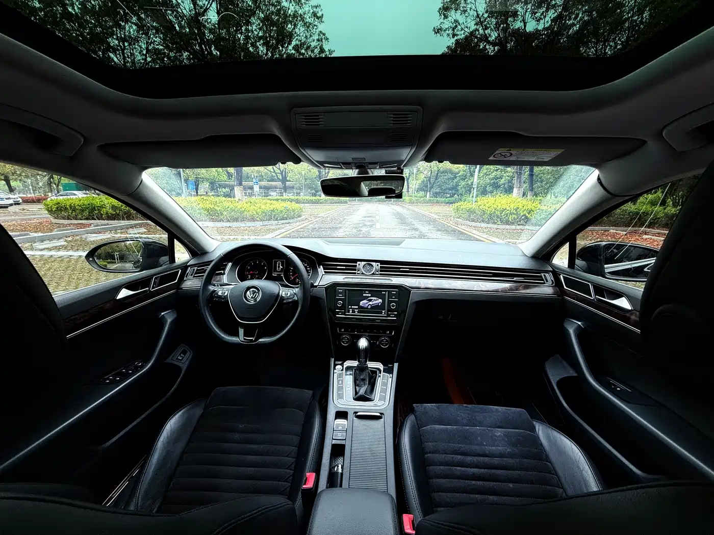 Volkswagen Magotan 2018 330TSI DSG Luxury фото 11