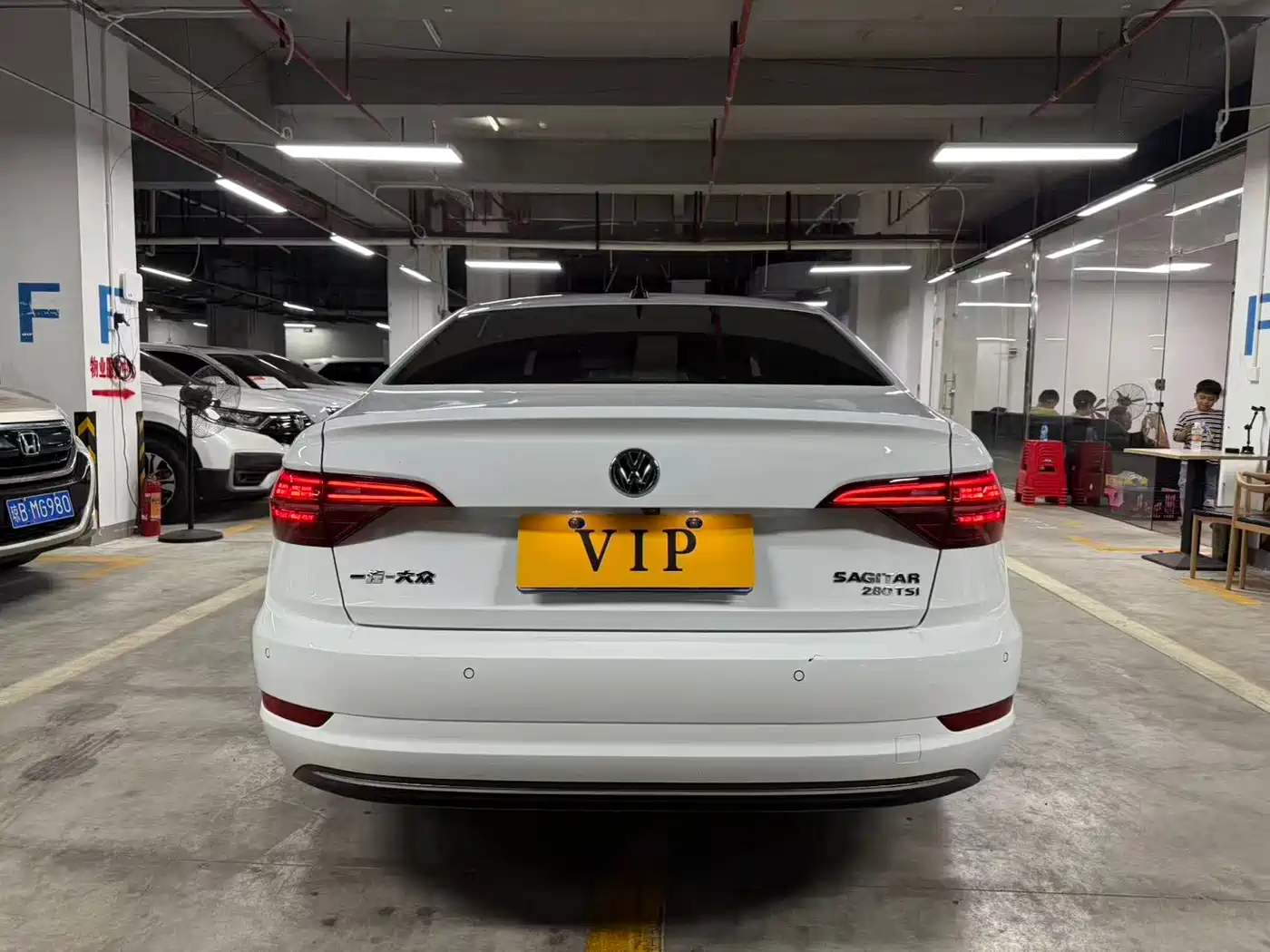 Volkswagen Sagitar 2022 280TSI DSG Soaring Edition фото 7