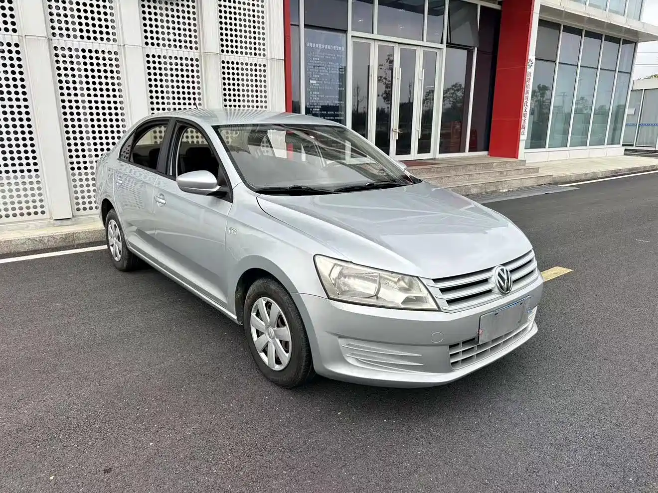 Volkswagen Santana 2013 1.6L Automatic Trend Edition фото 21