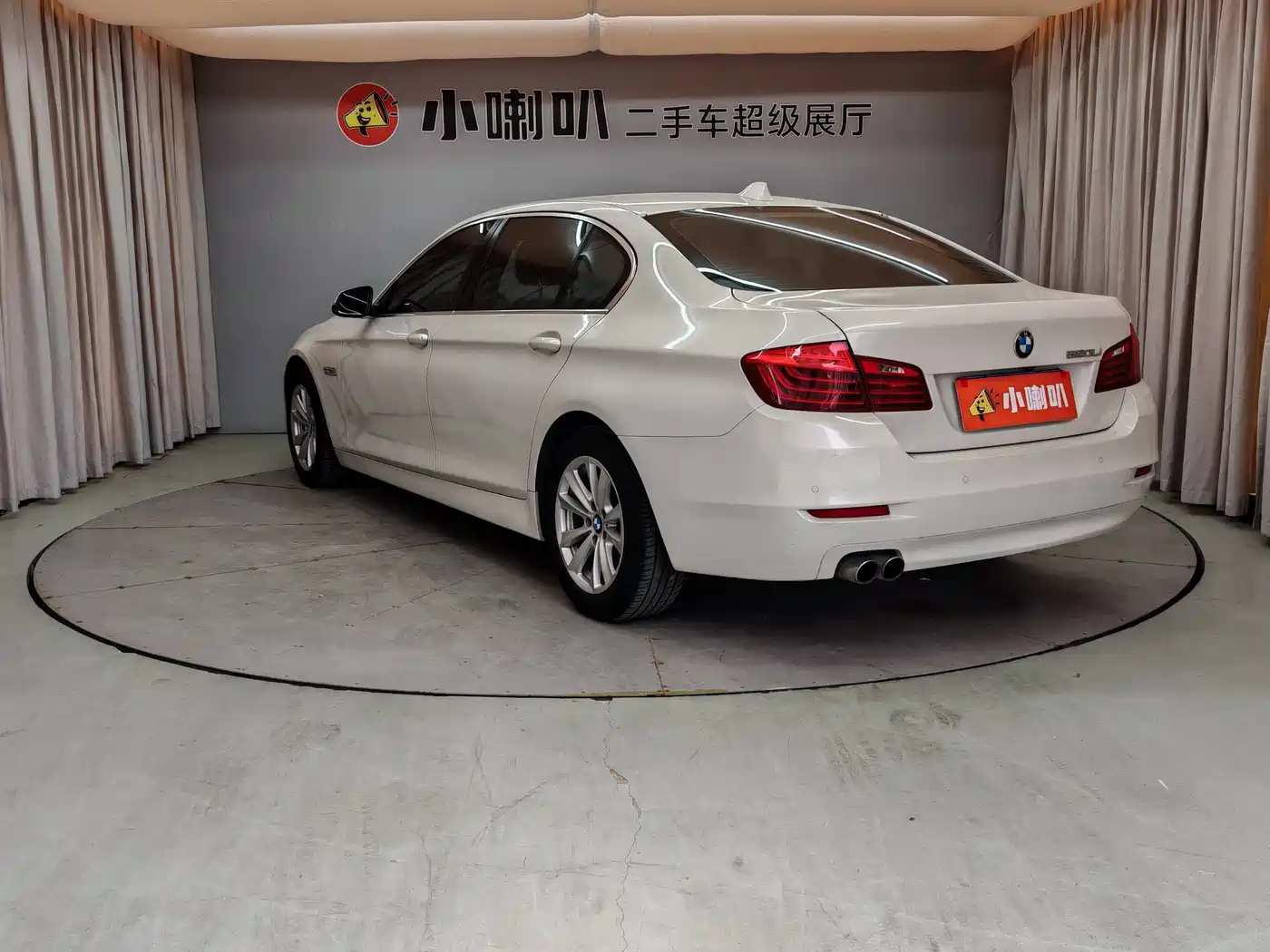 BMW 5 Series 2017 520Li Classic Edition фото 23