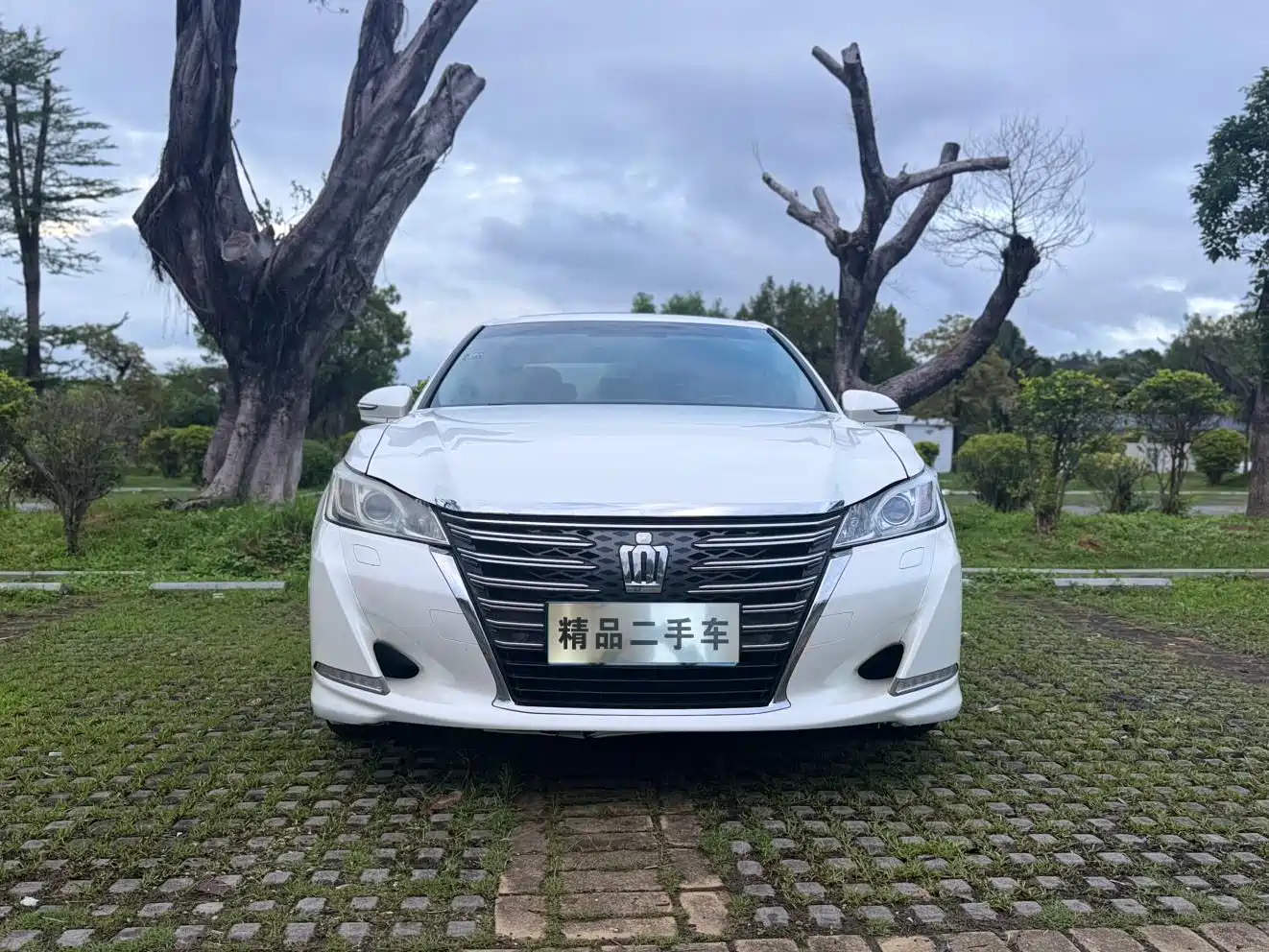 Toyota Crown 2015 2.0T Fashion фото 2