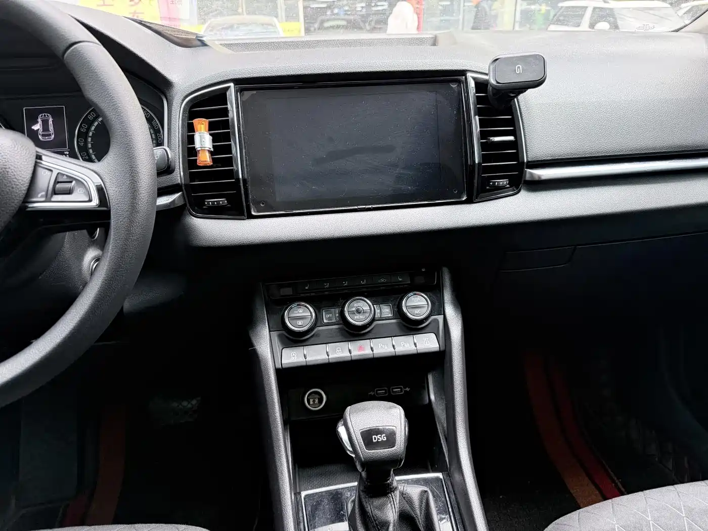 Škoda Karoq 2019 TSI280 Smart Drive Luxury Edition China V фото 11