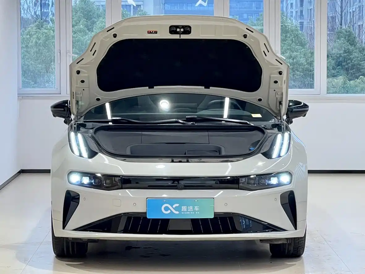 ZEEKR EXTREME KRYPTON 001