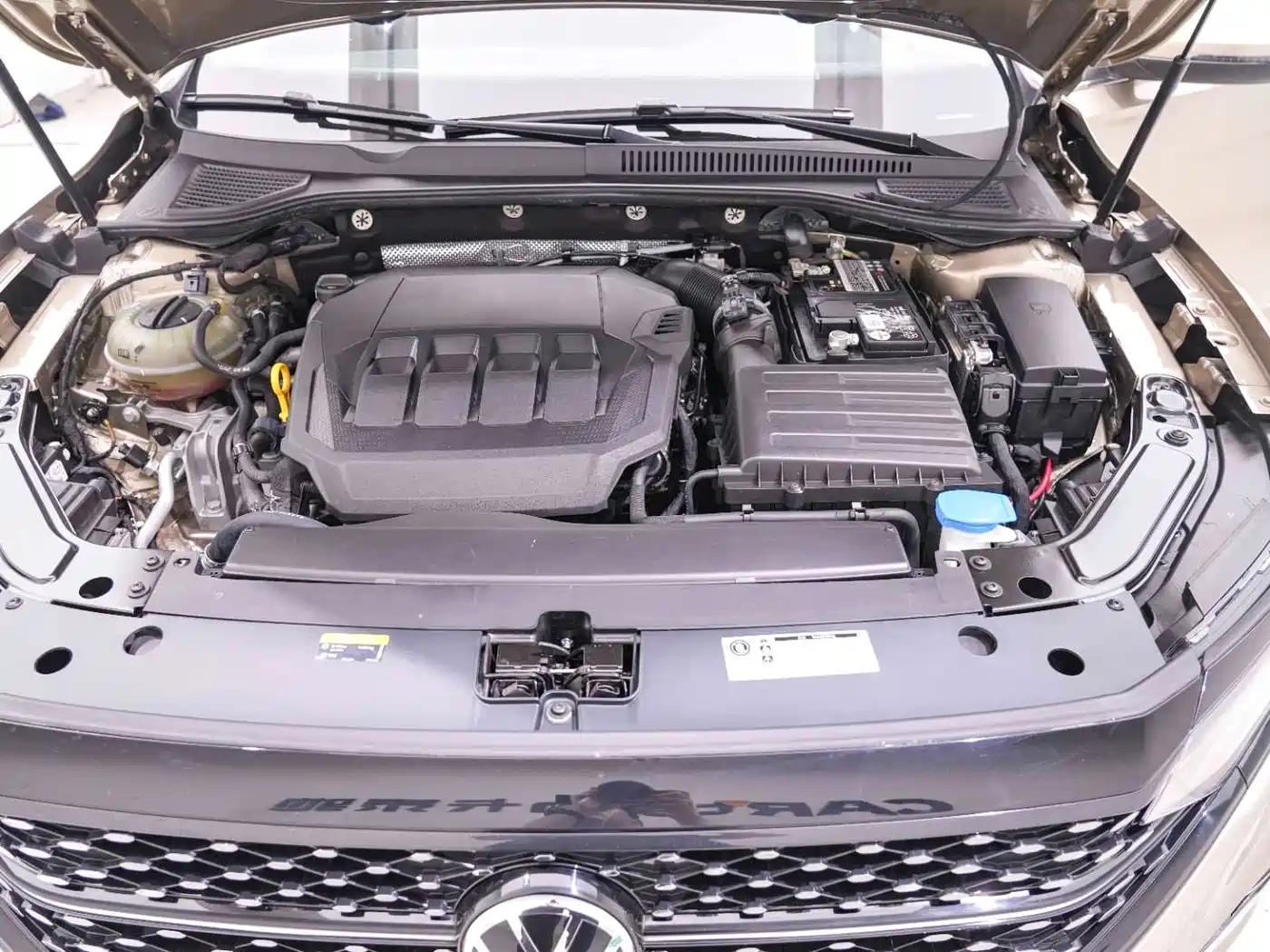 Volkswagen Passat 2022 330TSI Starlight Elite Edition фото 21