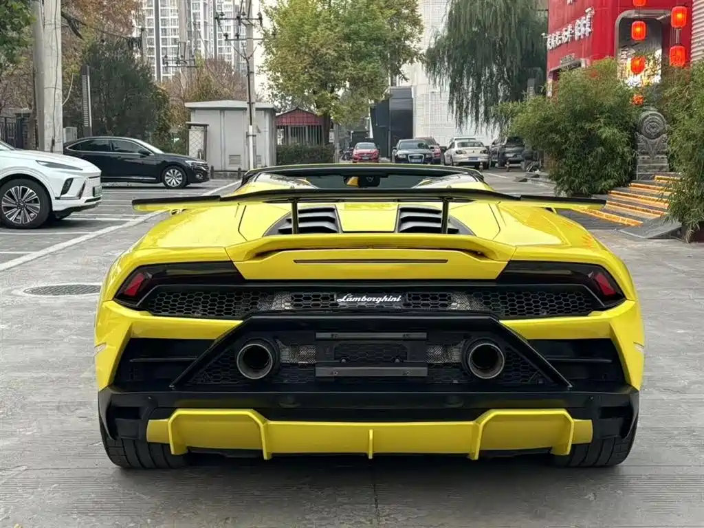 Lamborghini Huracán 2020 Huracán EVO RWD Spyder фото 5