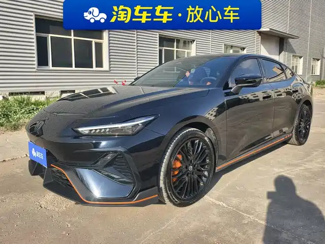Changan UNI-V 2025