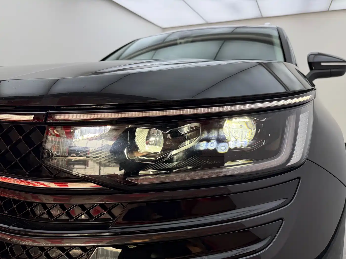 Volkswagen Talagon 2023 380TSI 4WD R-Line Touring Edition фото 7