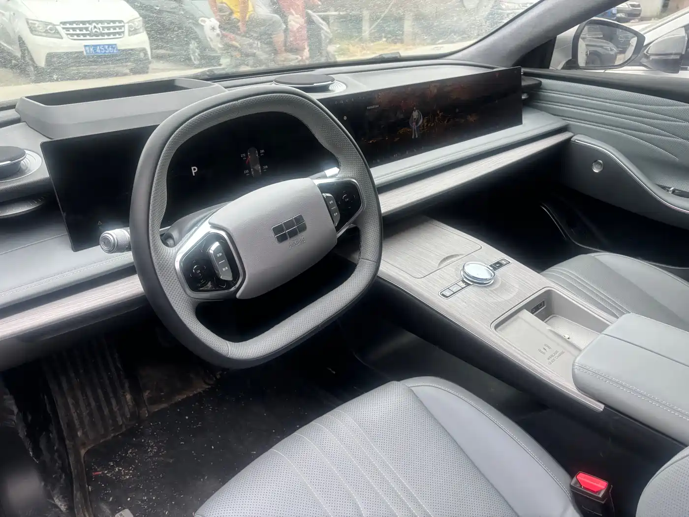 Geely Galaxy Galaxy E8 2024 665km RWD Starship Voyager Edition фото 4