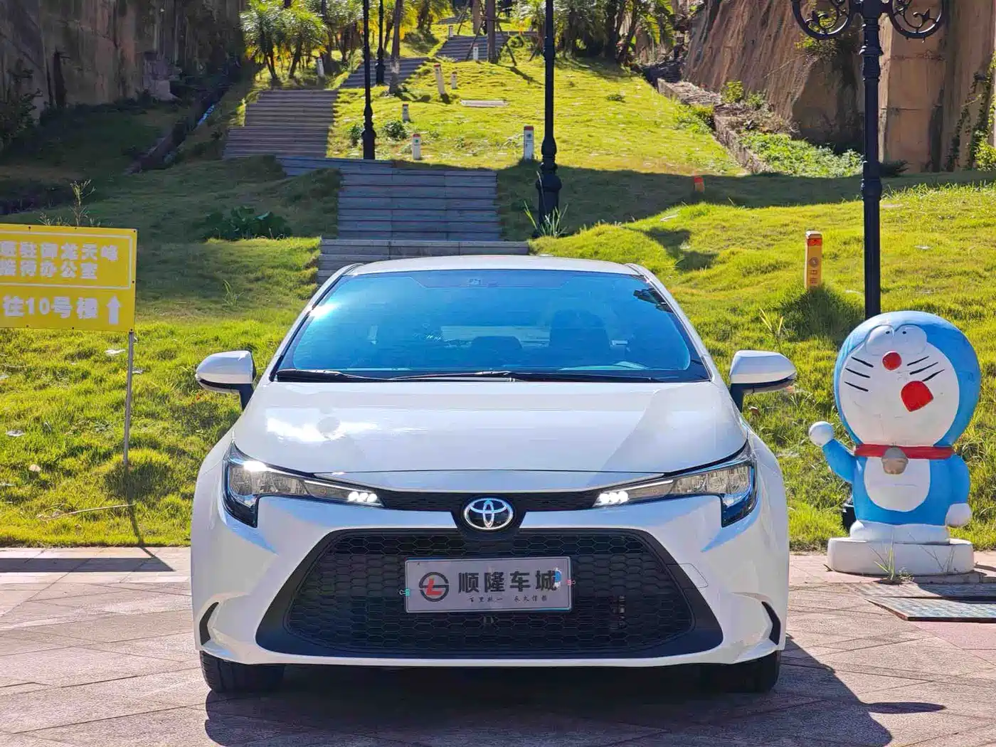 Toyota Levin 2022 Facelift TNGA 1.5L CVT Progressive Edition фото 3