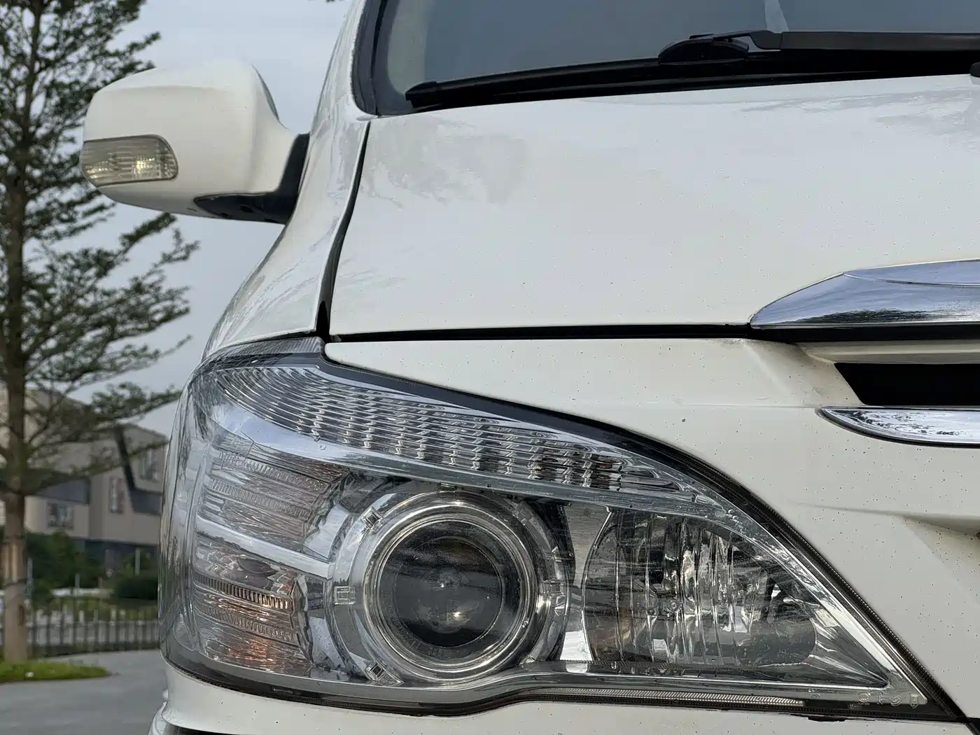 Jinbei Grace 2010 2010 2.4L-3rd Gen Prestige Standard 9-seater 4RB2