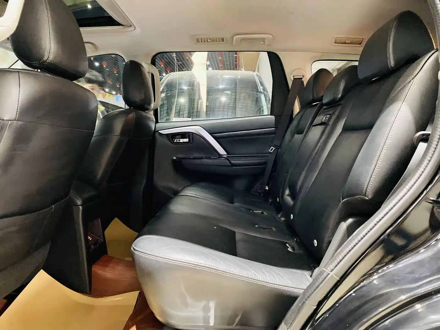 Mitsubishi Pajero Sport (Import) 2020 3.0L Luxury Edition фото 12