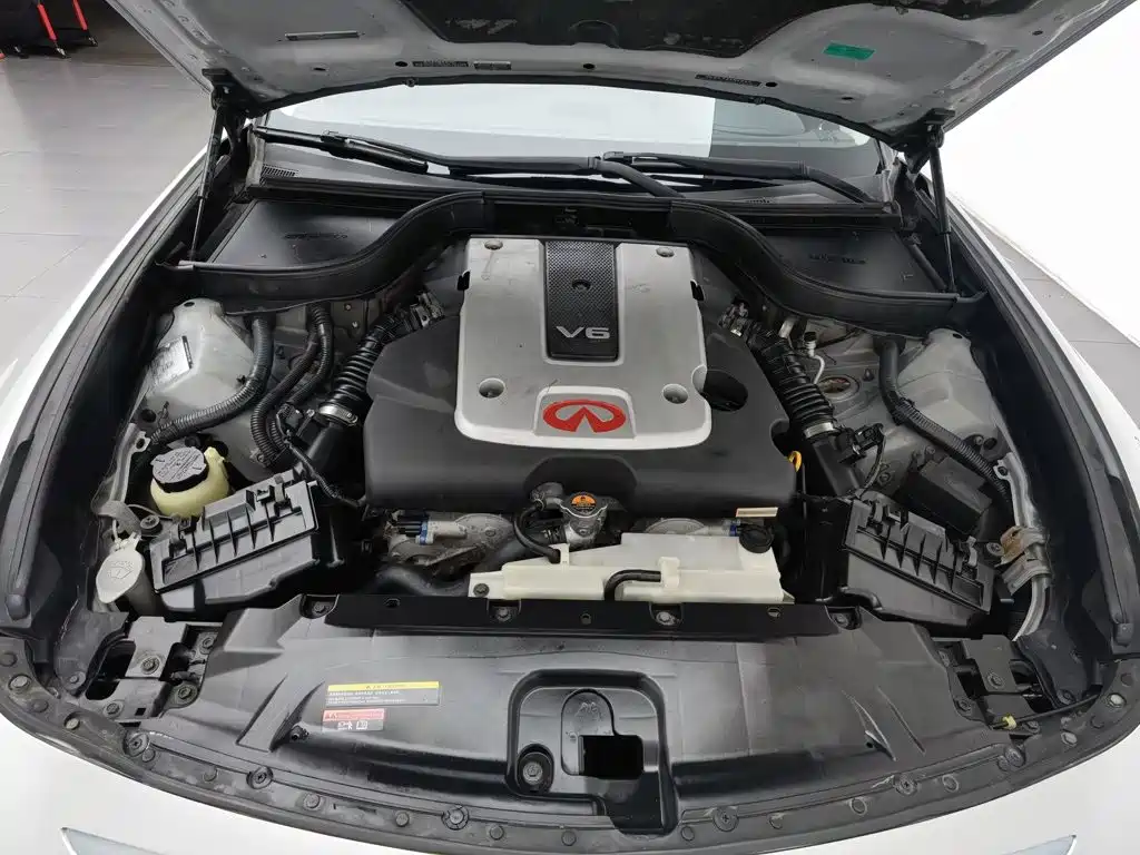 Infiniti G Series 2011 2010 G25 Sedan Sport Edition