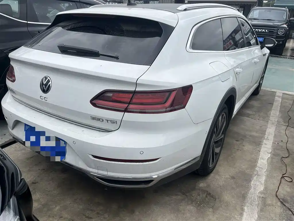 Volkswagen FAW-Volkswagen CC 2021 Shooting Brake 380TSI Hunter Heart Edition фото 6