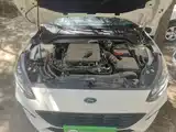 Фото 20 - Ford Focus
