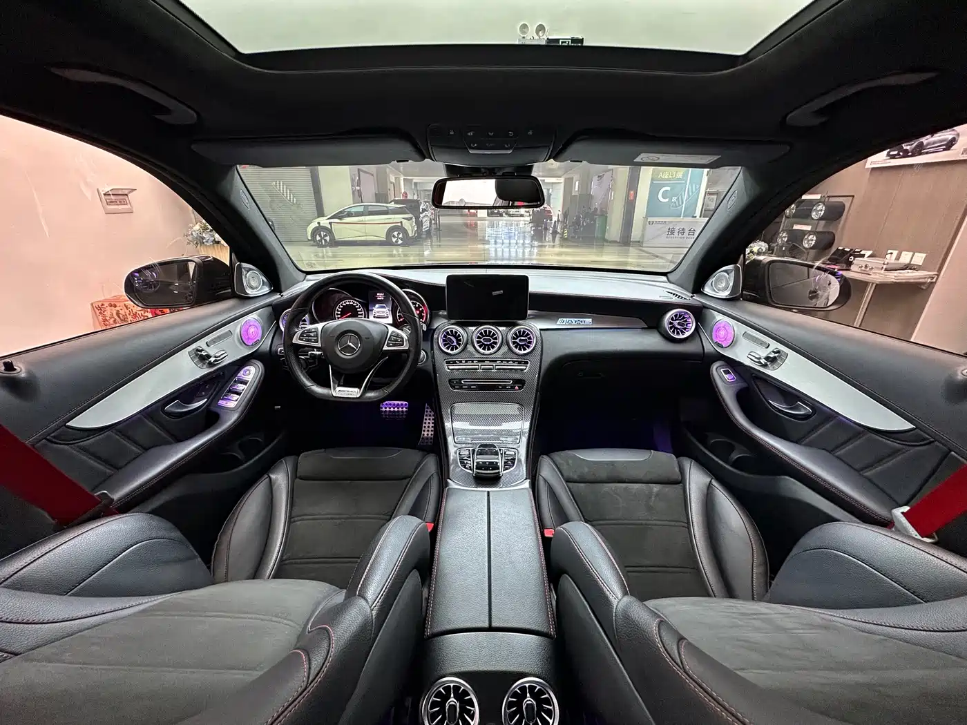 Mercedes-Benz GLC AMG 2017 AMG GLC 43 4MATIC фото 17