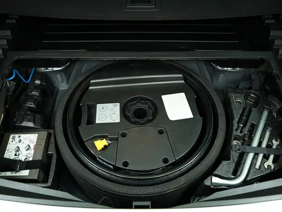 Audi Q7 2012 3.0 TFSI Exclusive (200kW) фото 28