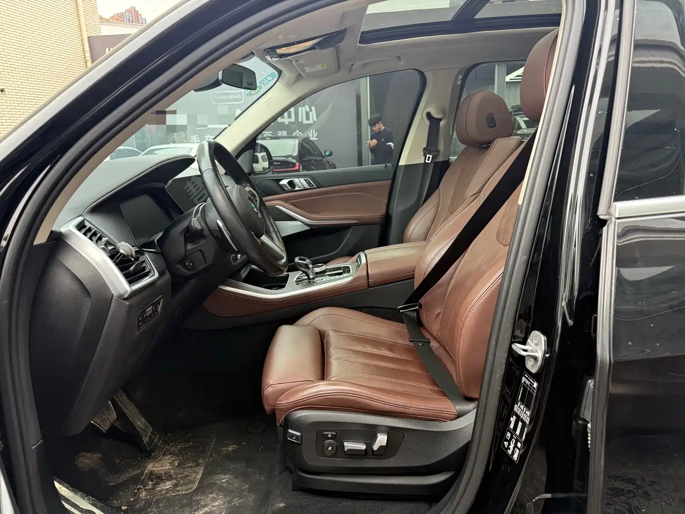 BMW X5 (Import) 2020 xDrive30i M Sport Package фото 4