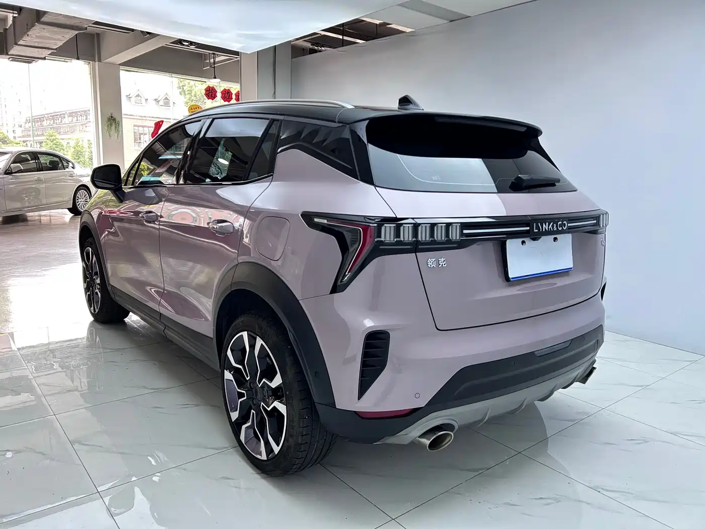 LYNK 06