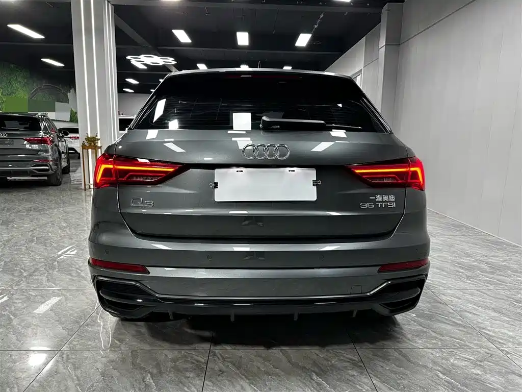 Audi Q3 2022 35 TFSI Fashion Dynamic фото 5