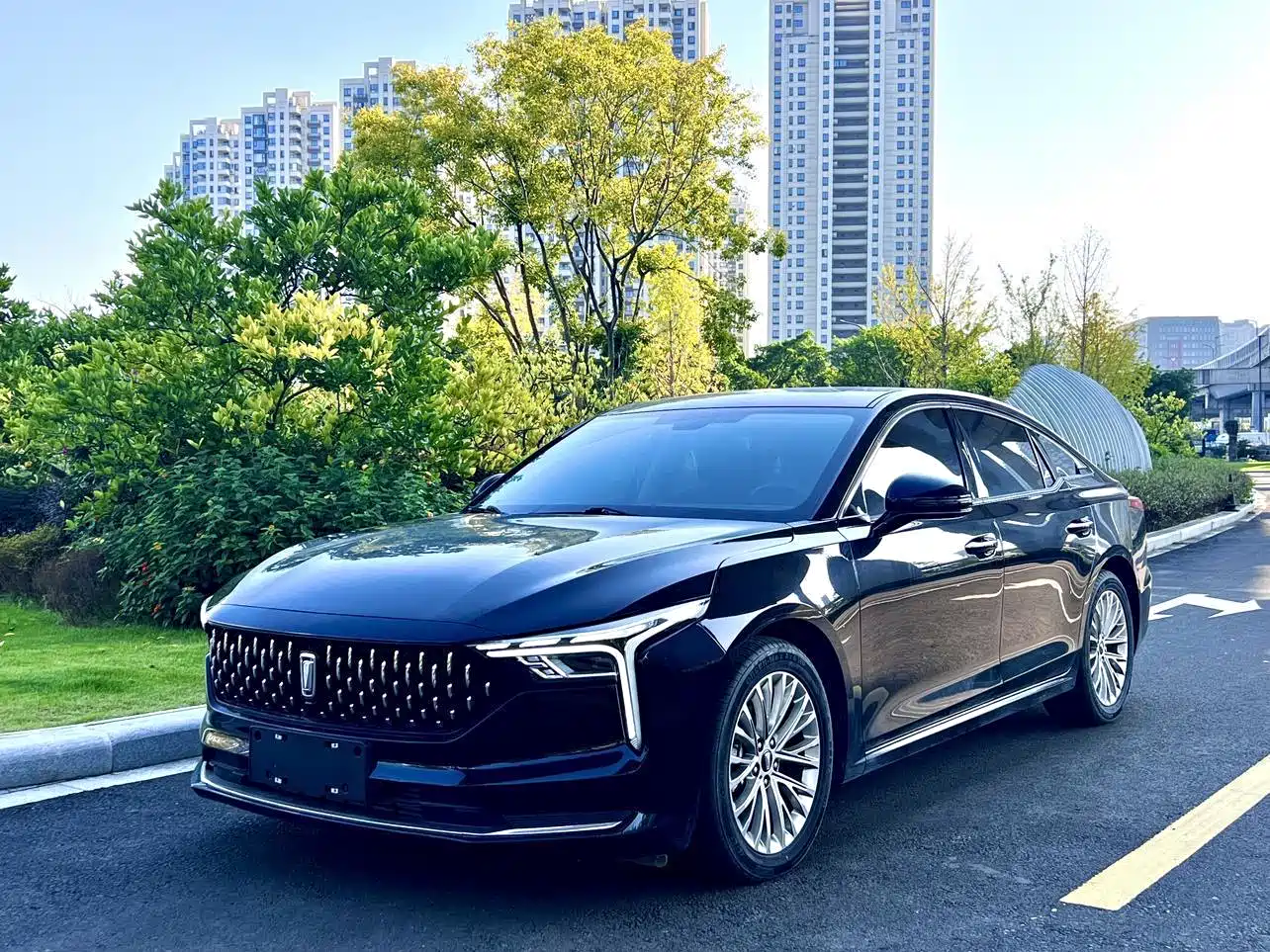 Besturn B70 2023 Model 3rd Gen 1.5T Automatic Delight 70th Anniversary Edition