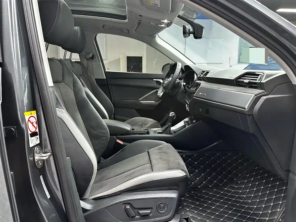 Audi Q3 2022 35 TFSI Fashion Dynamic фото 12