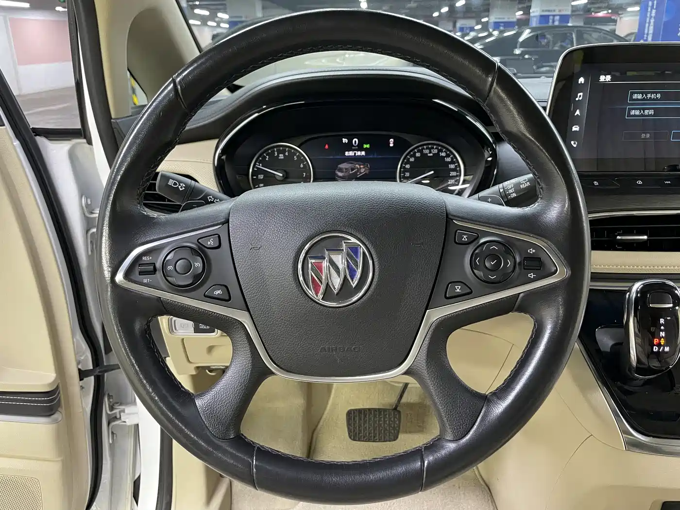Buick GL8 2023 Land Business Class 652T Luxury фото 23
