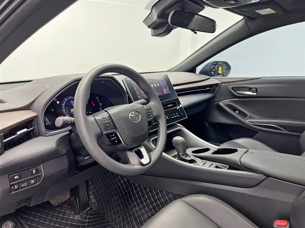 Toyota Avalon 2024 Model 2.0L Progressive Edition фото 13