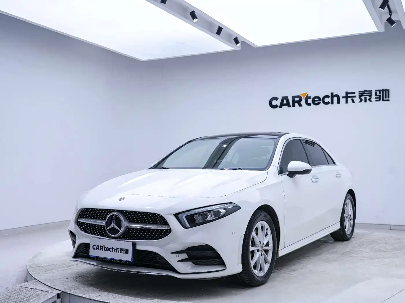 Mercedes-Benz A-Class 2021 A 200 L Sport Sedan Fashion Edition фото 9
