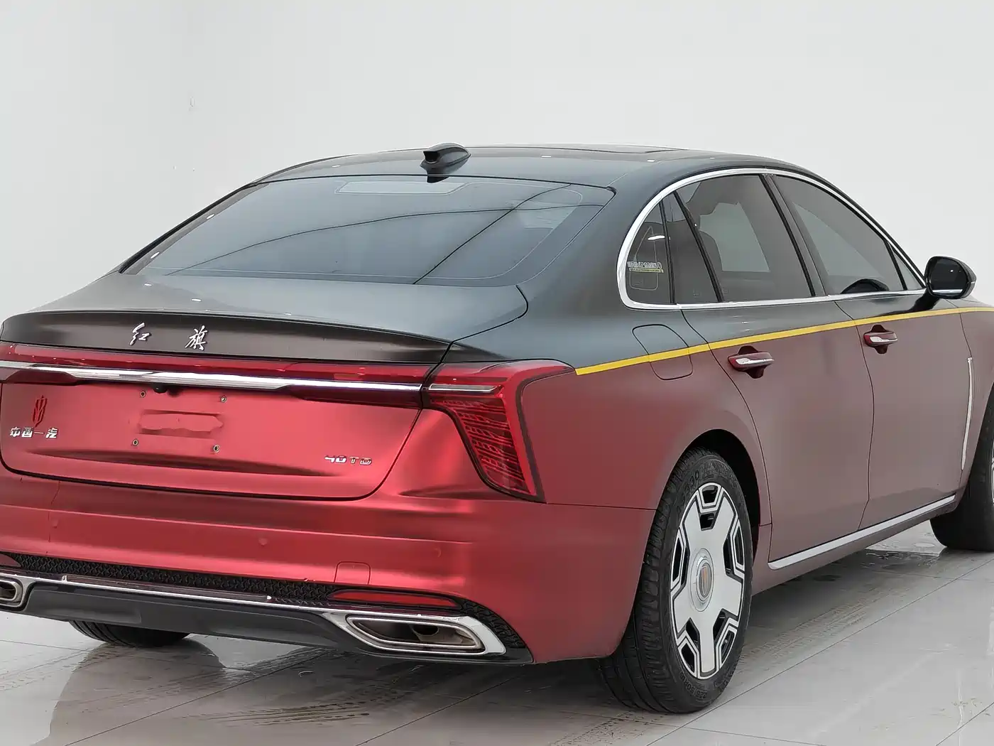 Hongqi H5 2023 2.0T Auto Smart Connect Flag Comfort фото 7
