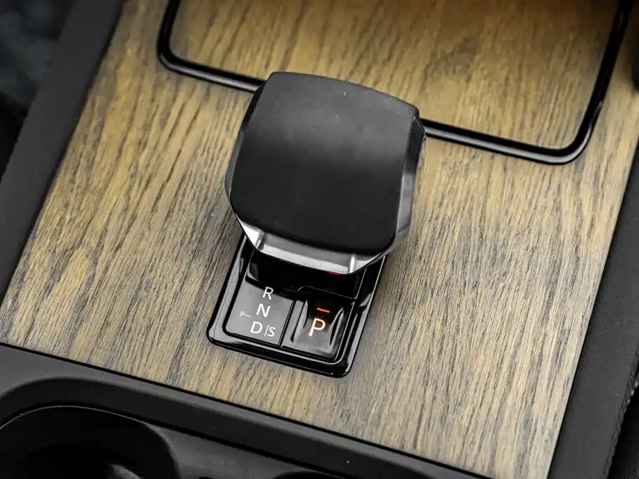 Land Rover Discovery Sport 2024 Performance Technology Edition фото 31