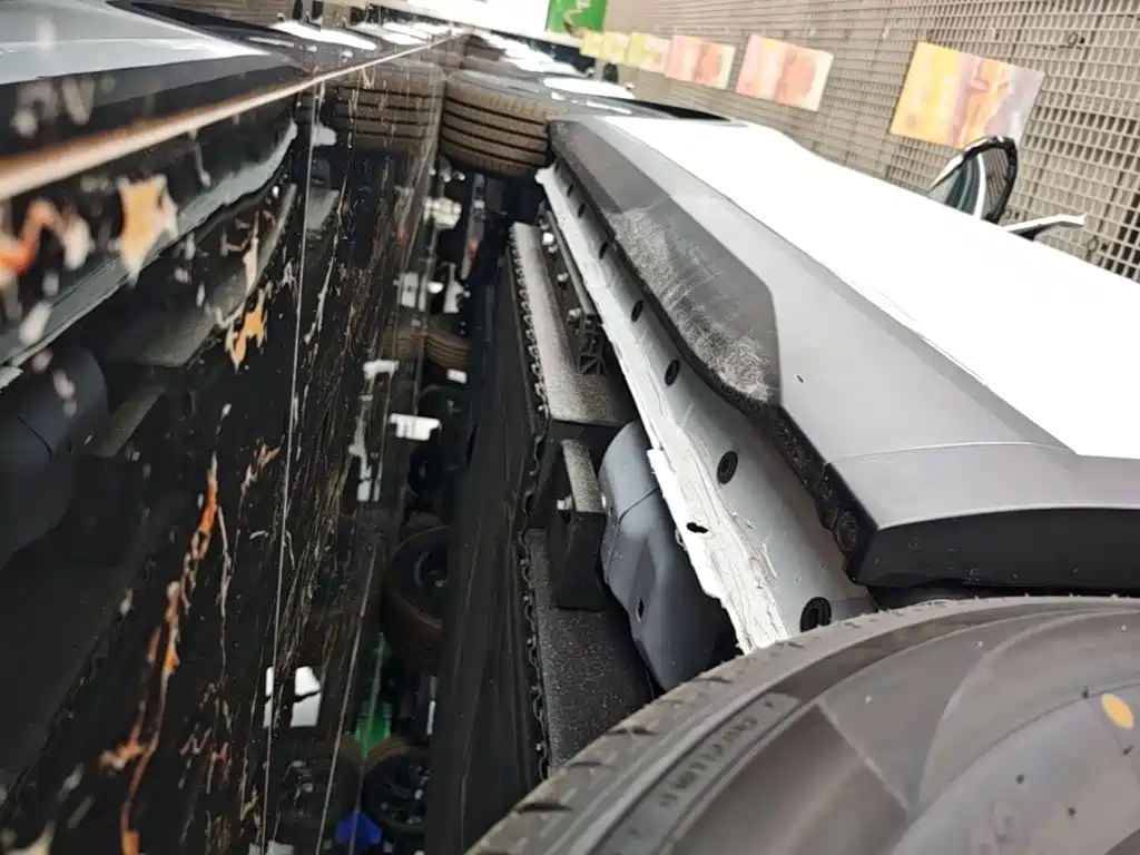 Фото 21 - Dongfeng Aeolus SKY EV01