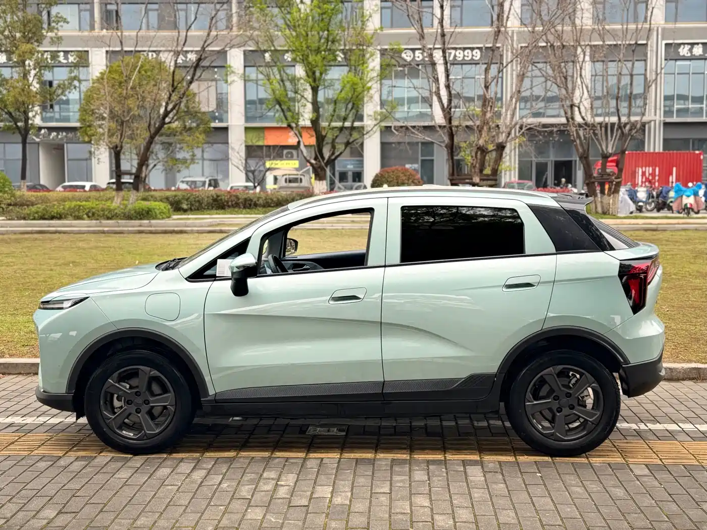 GEELY GEOMETRY E FIREFLY