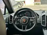 Фото 23 - Porsche Cayenne