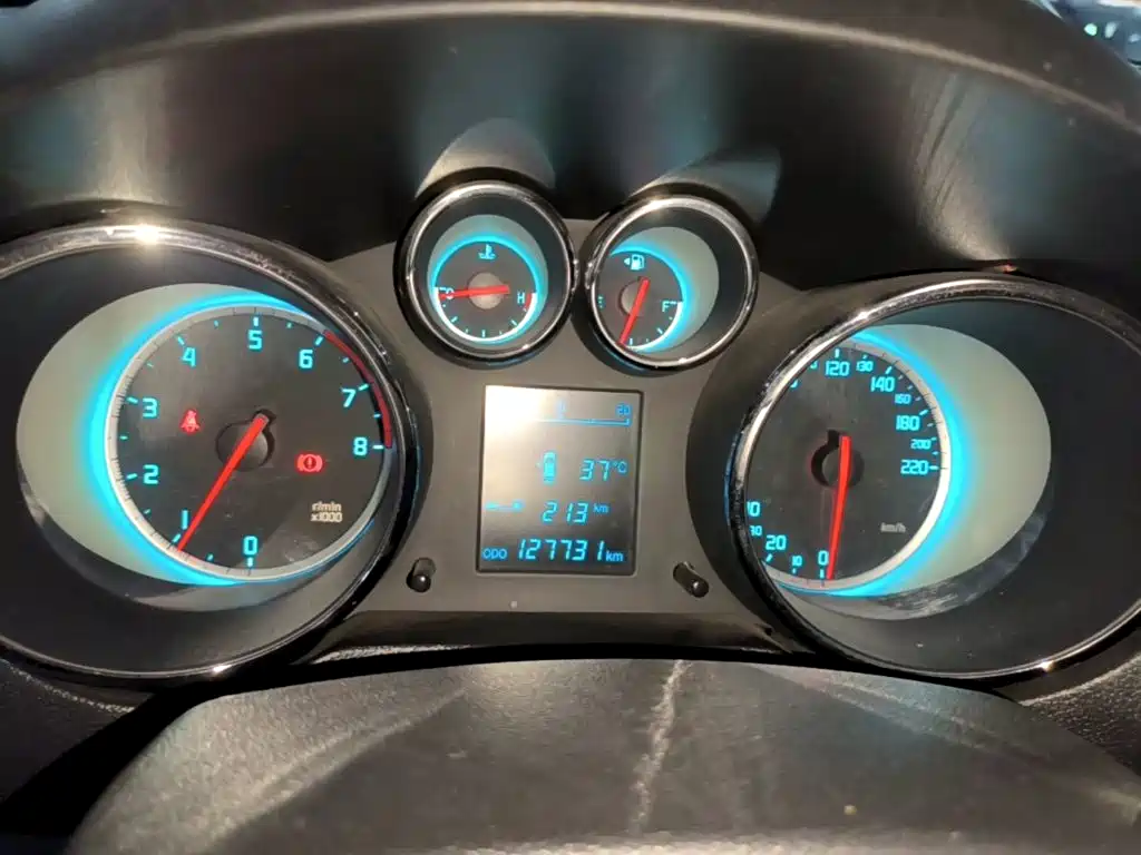 Changan CS35 2015 2015 1.6L Manual Premium (China IV)