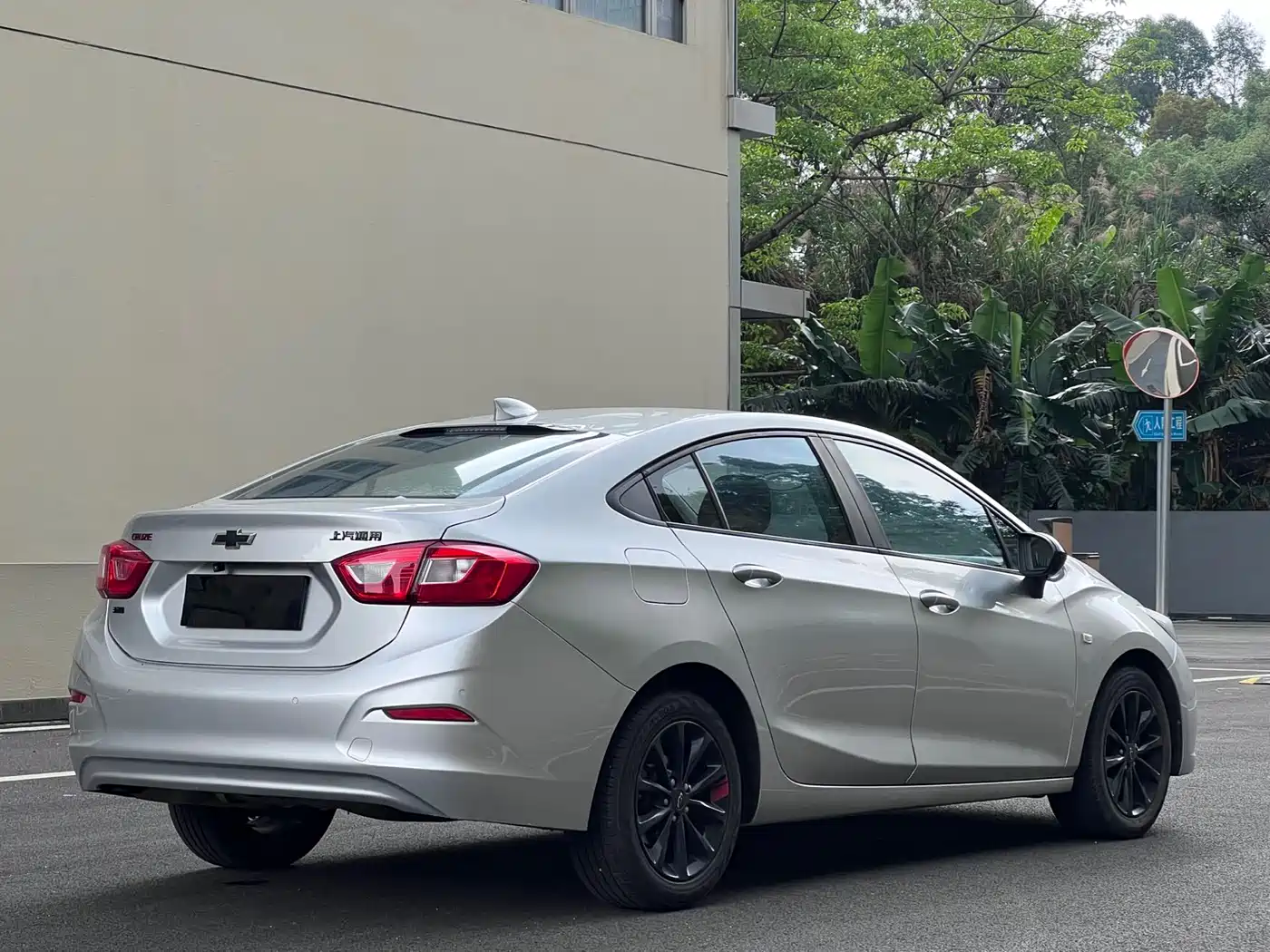 Chevrolet Cruze 2018 Redline 320 Automatic Urban Edge Edition фото 6
