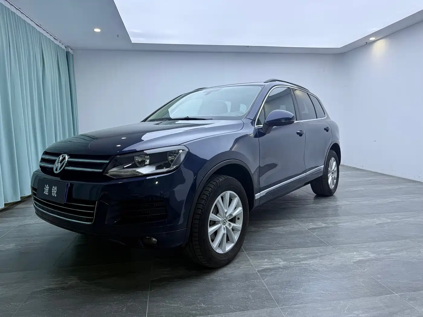 Volkswagen Touareg 2014 2011 3.0TDI Diesel Standard
