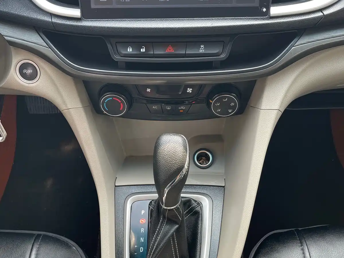 Buick Excelle 2017 15N Automatic Progressive фото 7