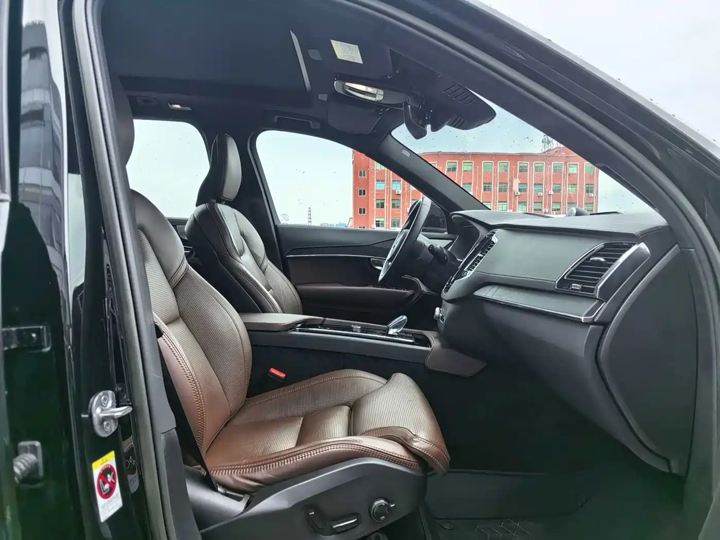Volvo XC90 Plug-in Hybrid 2023 2023 T8 RECHARGE Intelligent Premium Luxury Edition 7-seater