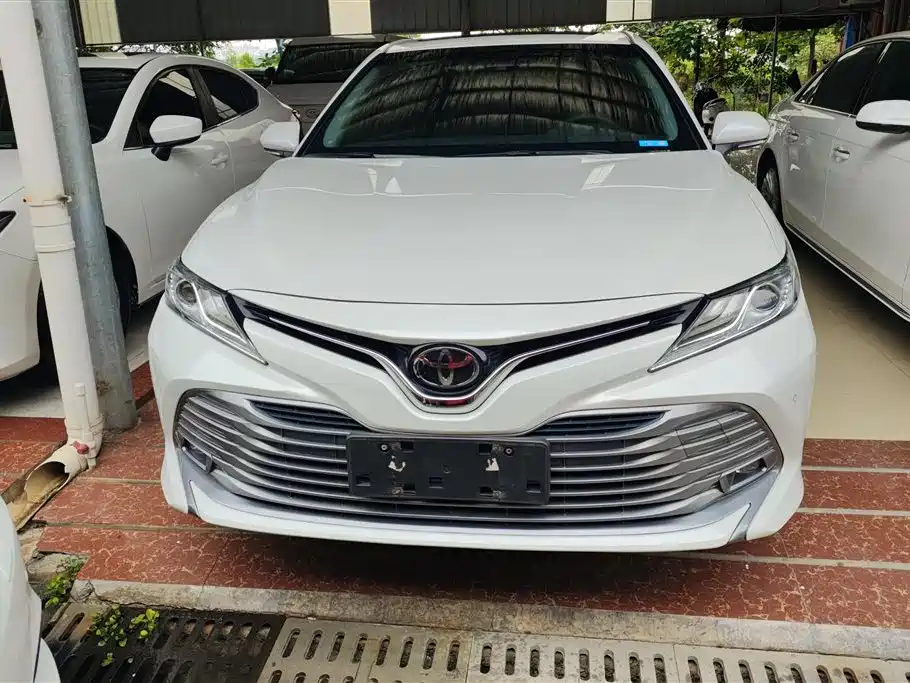 Toyota Camry 2019 2.0G Luxury Edition China VI фото 2