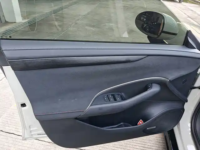 Xiaomi Auto Xiaomi SU7 2024 RWD Long Range Intelligent Driving Edition — фото 5